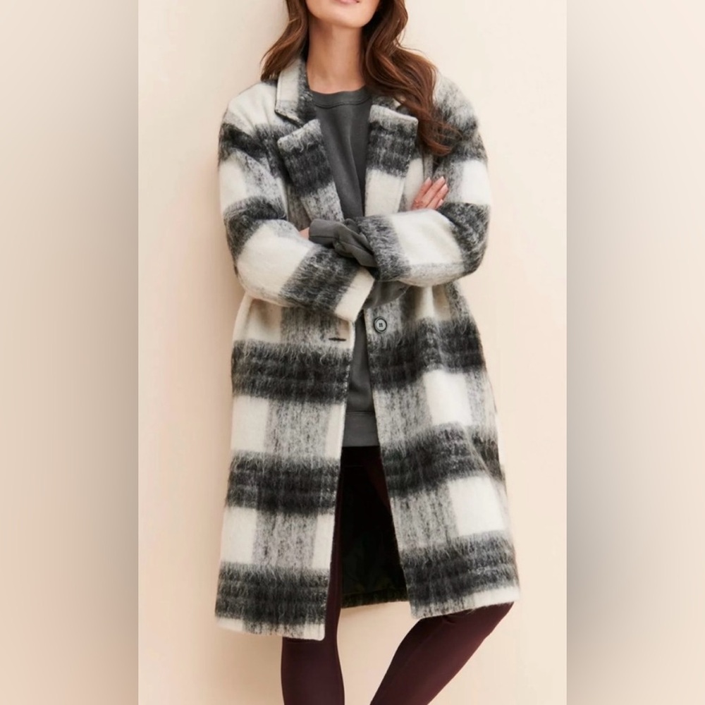 Women's Black and White Plaid Coat